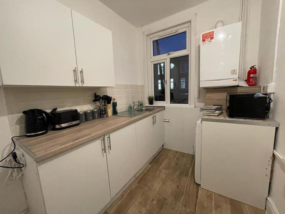 Comfortable 2 Bedroom On Tower Bridge Londýn Exteriér fotografie